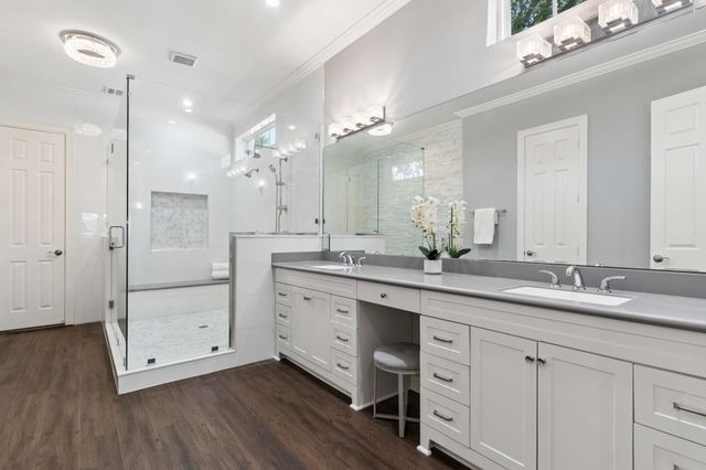 801 Glendevon Drive, Mckinney, TX 75071