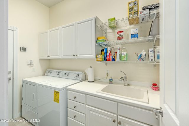 5193 Eleuthra Circle, Vero Beach, FL 32967