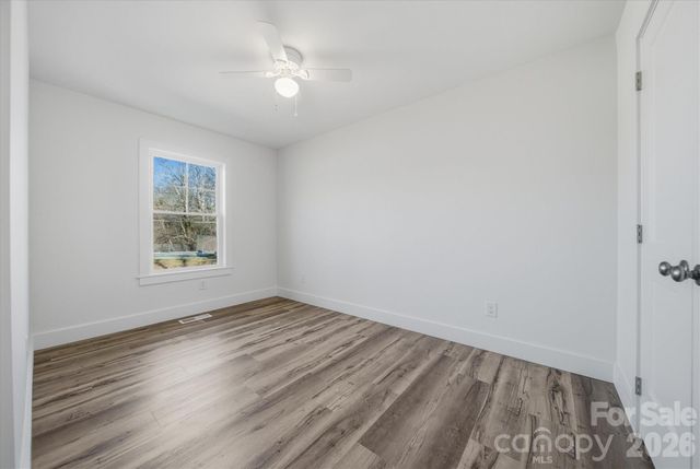 119 Birdsey Street 80, Statesville, NC 28677