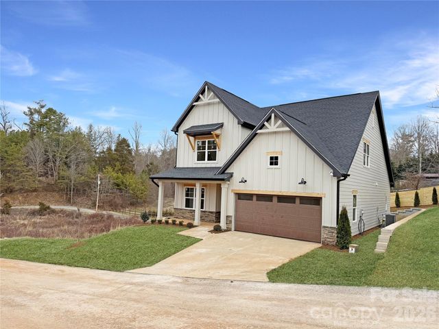 112 Chapel Crossing Lane 13, Weaverville, NC 28787