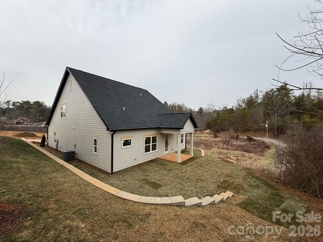 112 Chapel Crossing Lane 13, Weaverville, NC 28787