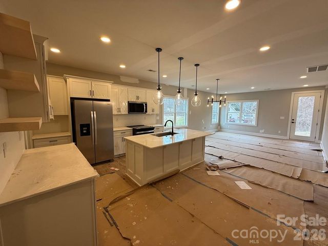 112 Chapel Crossing Lane 13, Weaverville, NC 28787