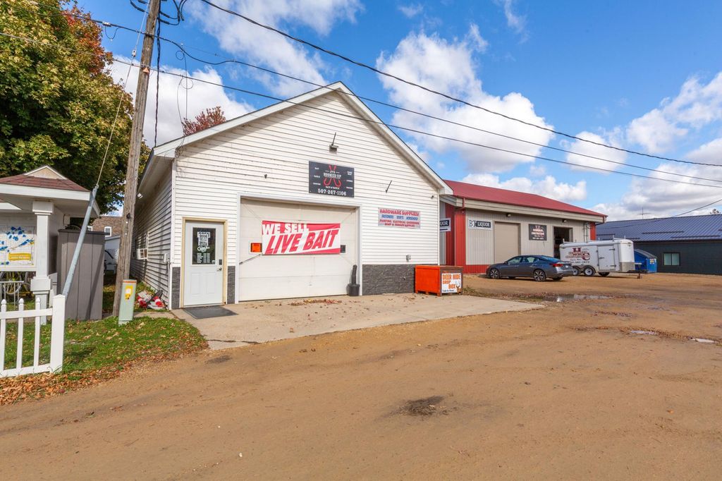 107 Main Street E, Elysian, MN 56028 — photo 4
