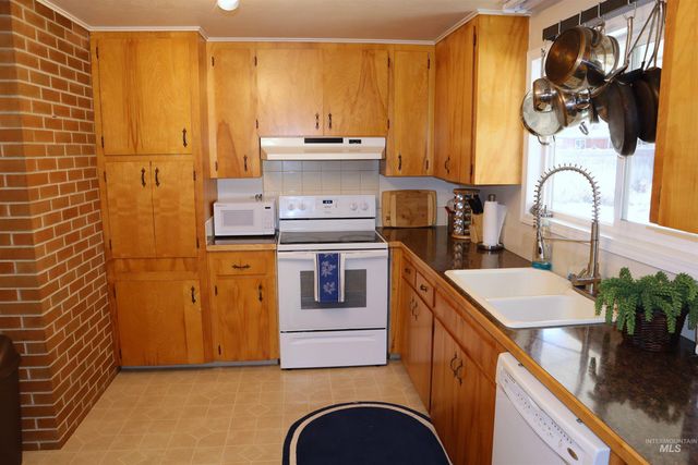 2627 Eldorado St, Boise, ID 83704