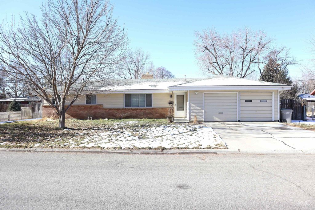 2627 Eldorado St, Boise, ID 83704