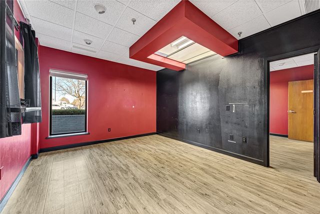 2600 W Hudson Road, Rogers, AR 72756