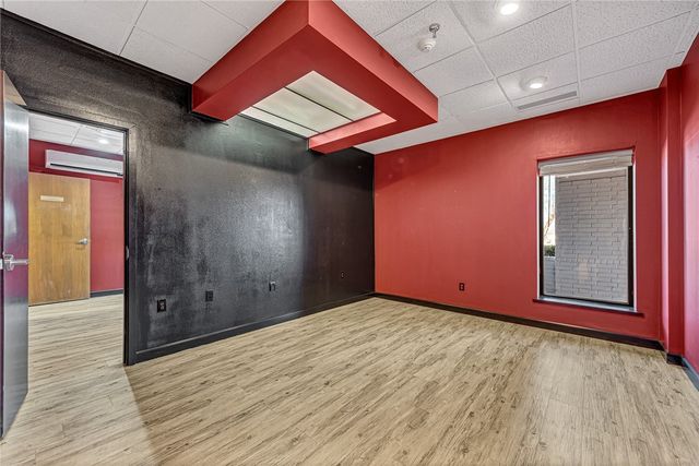 2600 W Hudson Road, Rogers, AR 72756