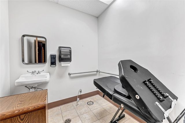 2600 W Hudson Road, Rogers, AR 72756