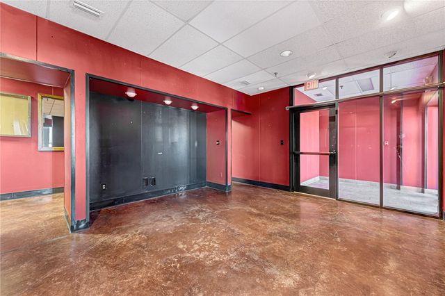 2600 W Hudson Road, Rogers, AR 72756