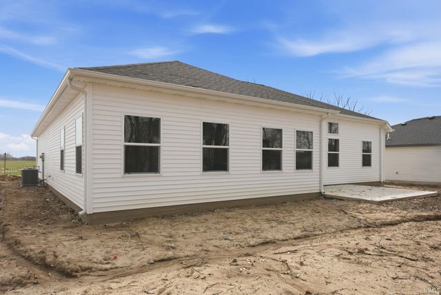 614 S Cottonwood Court, Columbia City, IN 46725