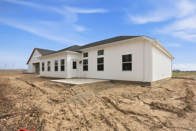 614 S Cottonwood Court, Columbia City, IN 46725