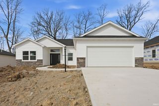 614 S Cottonwood Court, Columbia City, IN 46725