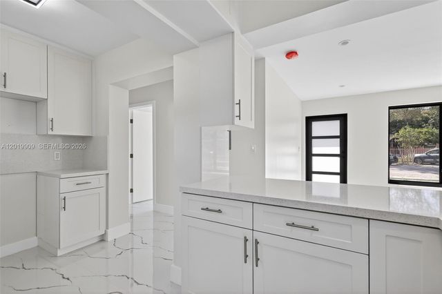 53 NW 68th St, Miami, FL 33150