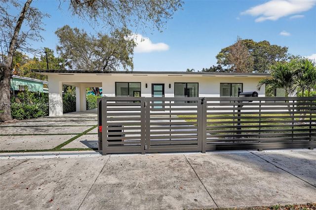 53 NW 68th St, Miami, FL 33150