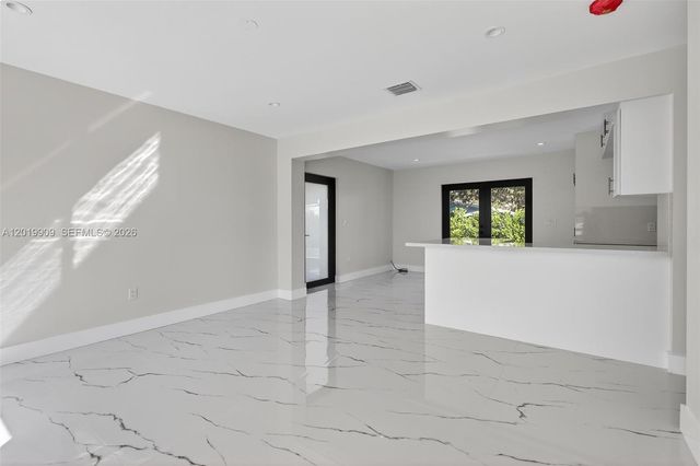 53 NW 68th St, Miami, FL 33150