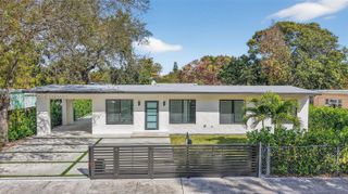 53 NW 68th St, Miami, FL 33150