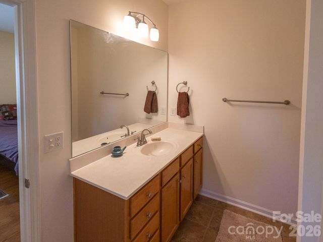 128 Lower Grassy Branch Road, Asheville, NC 28805