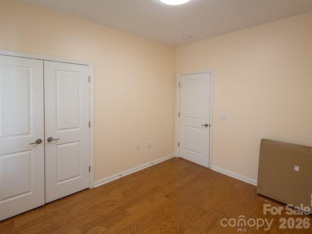 128 Lower Grassy Branch Road, Asheville, NC 28805