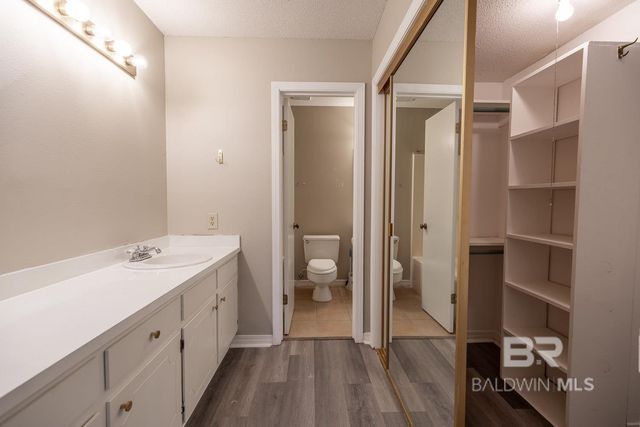 200 Parma Drive P1, Daphne, AL 36526