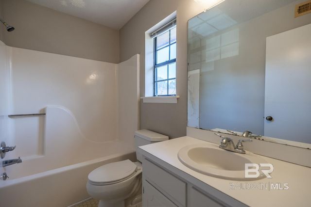 200 Parma Drive P1, Daphne, AL 36526