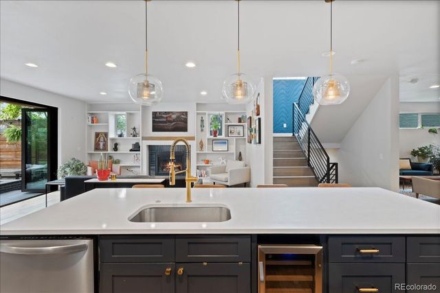 2533 N Emerson Street, Denver, CO 80205