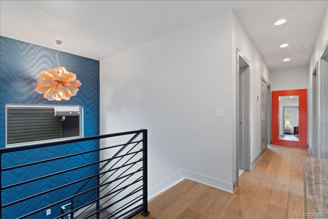 2533 N Emerson Street, Denver, CO 80205