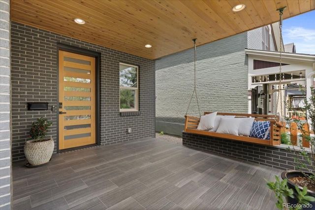 2533 N Emerson Street, Denver, CO 80205