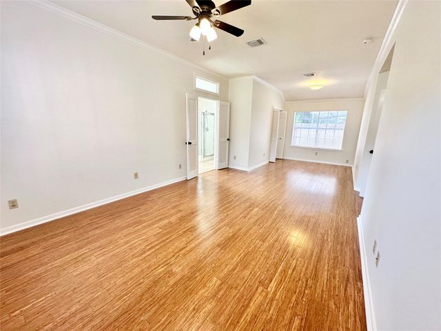 14330 Fair Knoll Way, Houston, TX 77062
