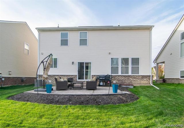 51171 Brompton, Novi, MI 48374