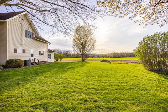 2115 Minsteed Rd, Arcadia, NY 14513