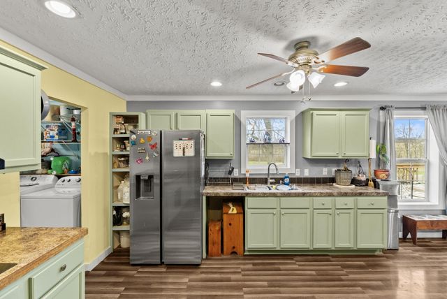 628 Ravens Creek Lane, Cynthiana, KY 41031