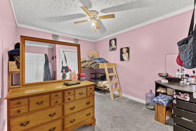 628 Ravens Creek Lane, Cynthiana, KY 41031