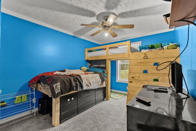 628 Ravens Creek Lane, Cynthiana, KY 41031