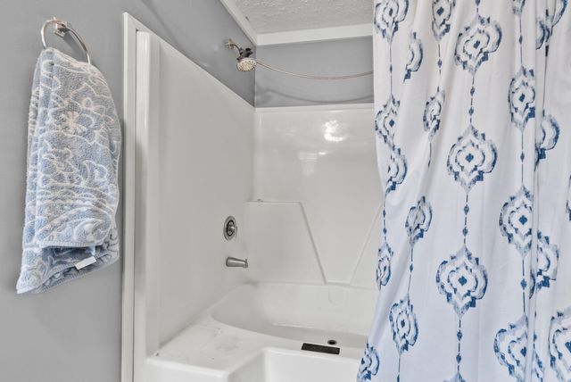 628 Ravens Creek Lane, Cynthiana, KY 41031