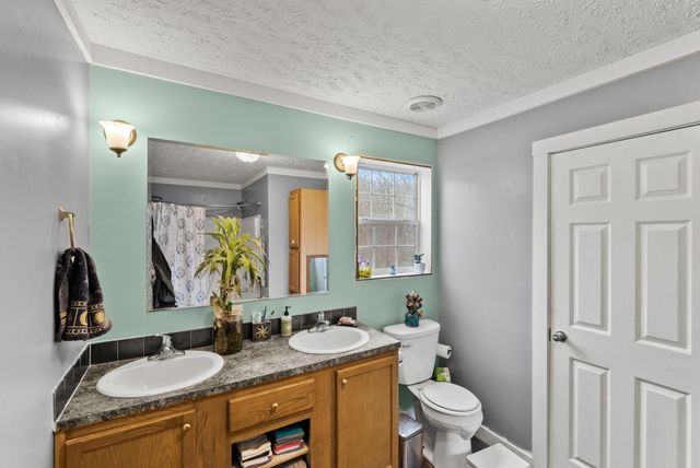 628 Ravens Creek Lane, Cynthiana, KY 41031