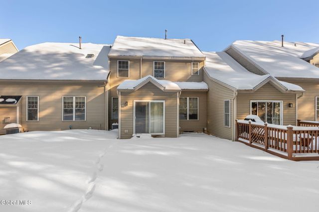 28 Donegal Way, Wilton, NY 12866