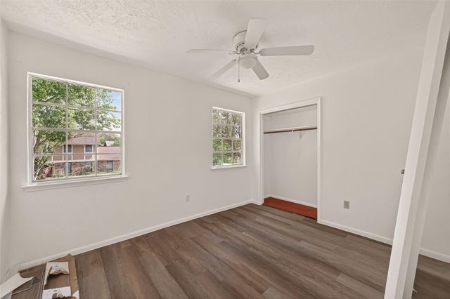 1823 Pinewood Court, Sugar Land, TX 77498