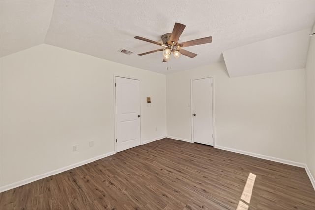 1823 Pinewood Court, Sugar Land, TX 77498