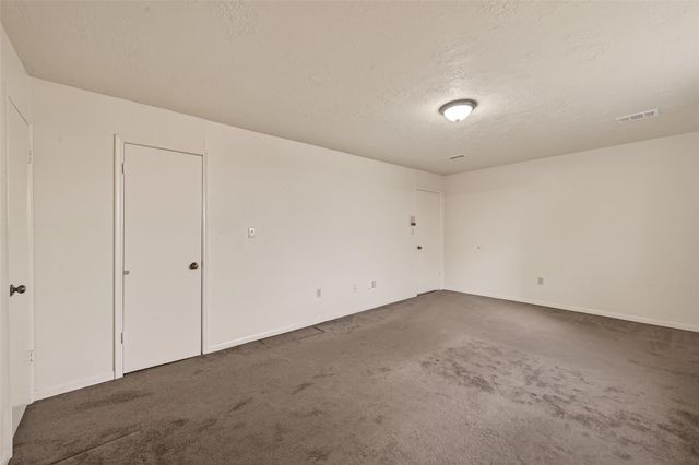 1823 Pinewood Court, Sugar Land, TX 77498