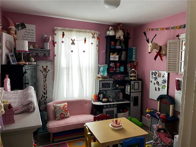 21 Park Avenue, Geneva City, NY 14456