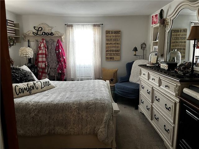 21 Park Avenue, Geneva City, NY 14456