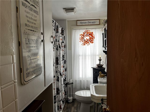 21 Park Avenue, Geneva City, NY 14456