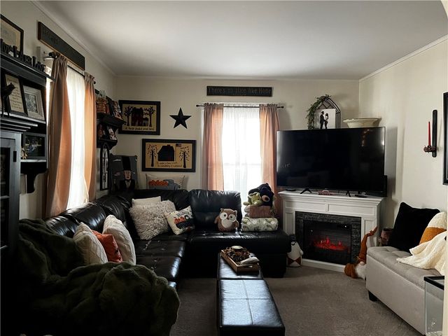 21 Park Avenue, Geneva City, NY 14456