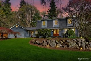 7238 Lakemont Boulevard SE, Bellevue, WA 98006
