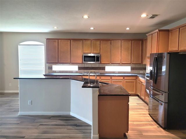 13804 Rose Bay Court, Pearland, TX 77584