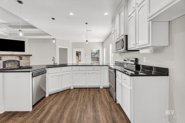 22594 W Nana Loop, Silverhill, AL 36576