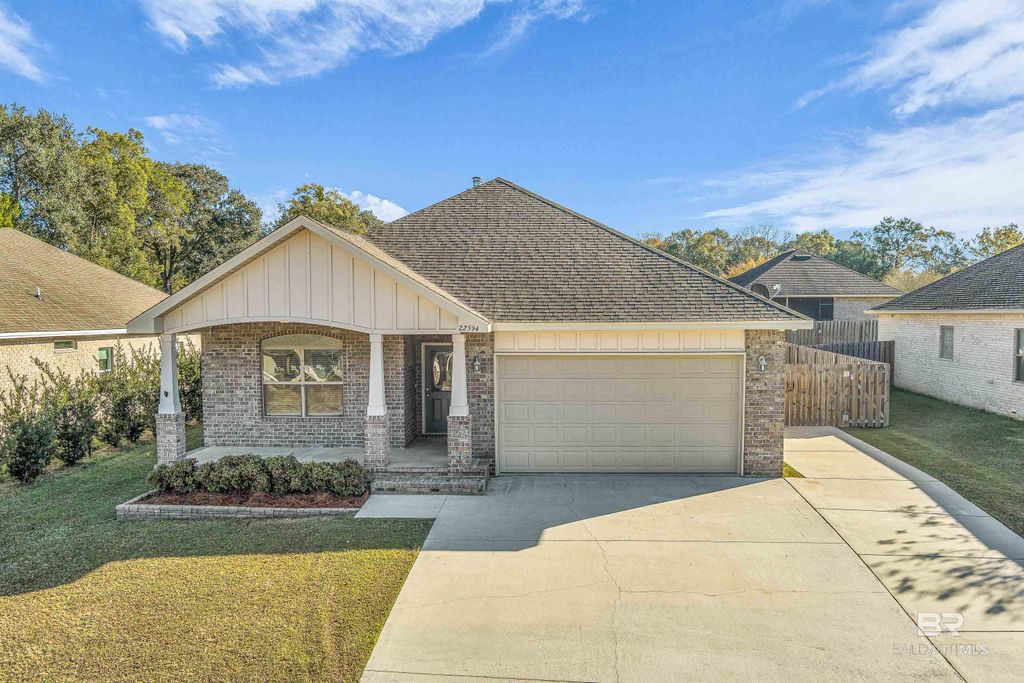 22594 W Nana Loop, Silverhill, AL 36576