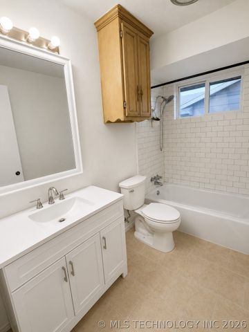 204 E Bass, Yukon, OK 73099