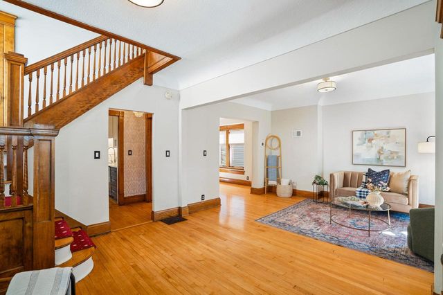 2854 N Murray AVENUE, Milwaukee, WI 53211