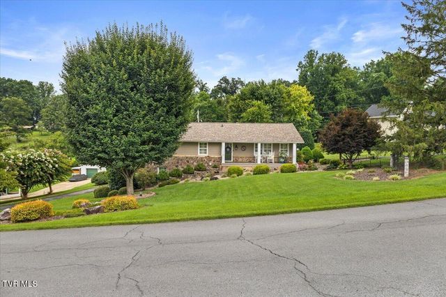 193 Taylor Avenue, Elizabethton, TN 37643